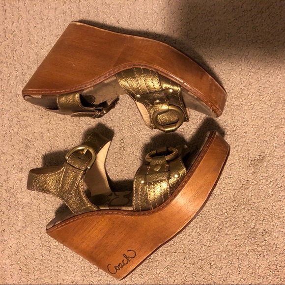 Coach Metallic Wedge - Picture 2 of 6